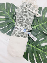 Load image into Gallery viewer, ABC1B7D982CB61D6A2E104700497C682/029f8bdd-8b04-4a88-afe7-b26d75be231d.jpg