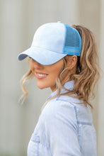 Load image into Gallery viewer, Camo Messy Bun Cap