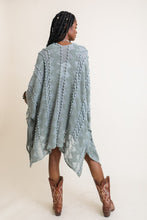 Load image into Gallery viewer, Embroidered Zig Zag Soft Kimono