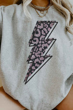 Load image into Gallery viewer, LEOPARD LIGHTNIGN OVERSIZED GRAPHIC SWEATSHIRT