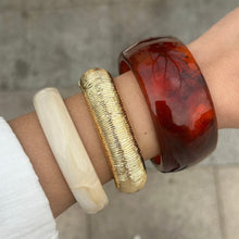Load image into Gallery viewer, Amber Resin Bangle Stack Bracelet Set
