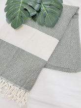 Load image into Gallery viewer, ABC1B7D982CB61D6A2E104700497C682/3248e255-36a8-4f60-9c26-cb866cbf5248.jpg