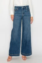 Load image into Gallery viewer, Relaxed High Rise Palazzo Jeans