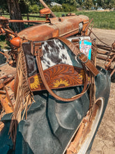 Load image into Gallery viewer, The Avery Concealed Carry a Haute Southern Hyde by Beth Marie Exclusive