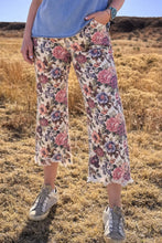 Load image into Gallery viewer, Vintage Floral Jeans These will be your go to!  Love the STRETCH
