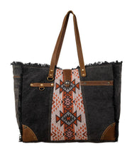 Load image into Gallery viewer, Mesa Heritage Weekender Bag