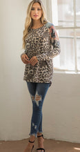 Load image into Gallery viewer, Floral and Stripped Color Block Accent and Leopard Top