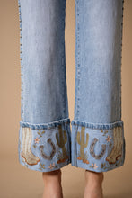 Load image into Gallery viewer, Western Embroidered Cuff Jeans with Stretch