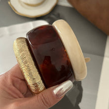 Load image into Gallery viewer, Amber Resin Bangle Stack Bracelet Set