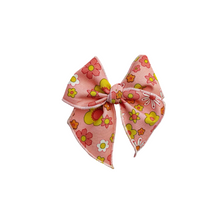 Load image into Gallery viewer, Happy Daze Petal Power Elle Bow