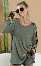 Load image into Gallery viewer, Chevron Print Contrast Sleeves In Olive