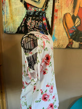 Load image into Gallery viewer, Super CUTE Floral top with Cut out Cold Shoulder