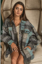 Load image into Gallery viewer, Loose Fit Buttoned Down Check Shacket!